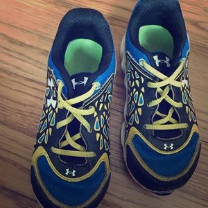Boys Under Armour Shoes